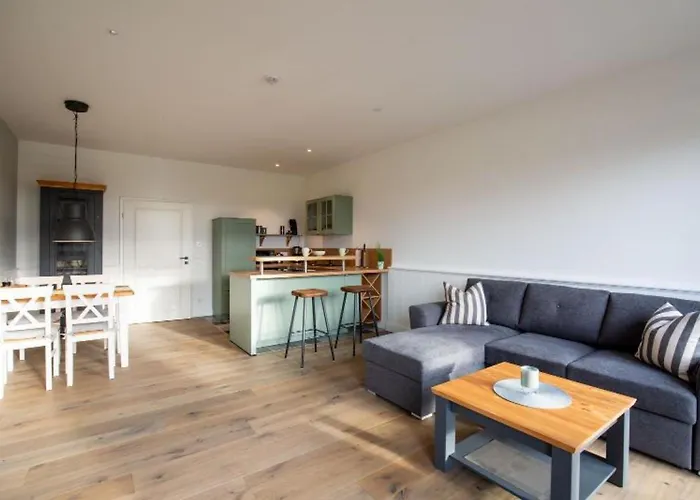 Hooger Faehre * Pellworm